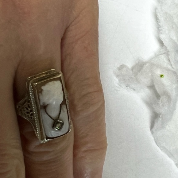 Art Nouveau White Gold 14k
Cameo En Habille Diamond Ring Mine Cut - Picture 14 of 16